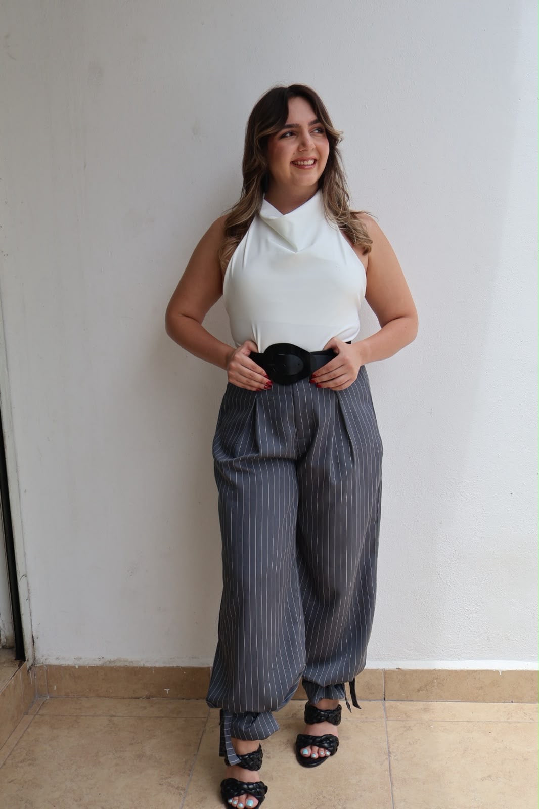 PANTALÓN AZUL GRIS RAYA BLANCA