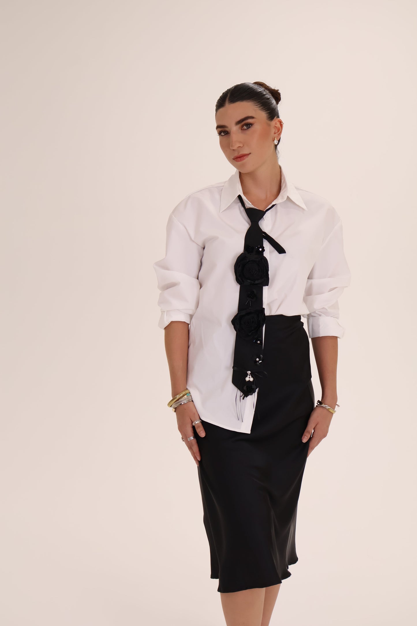 FALDA CORTA SATIN negra