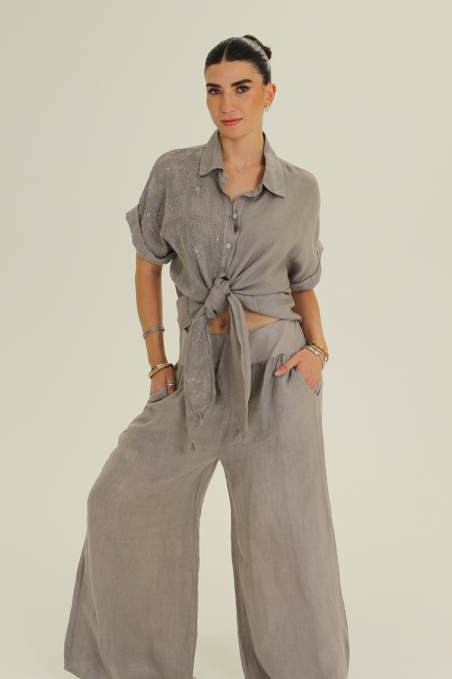 PANTALON RESORTE gris
