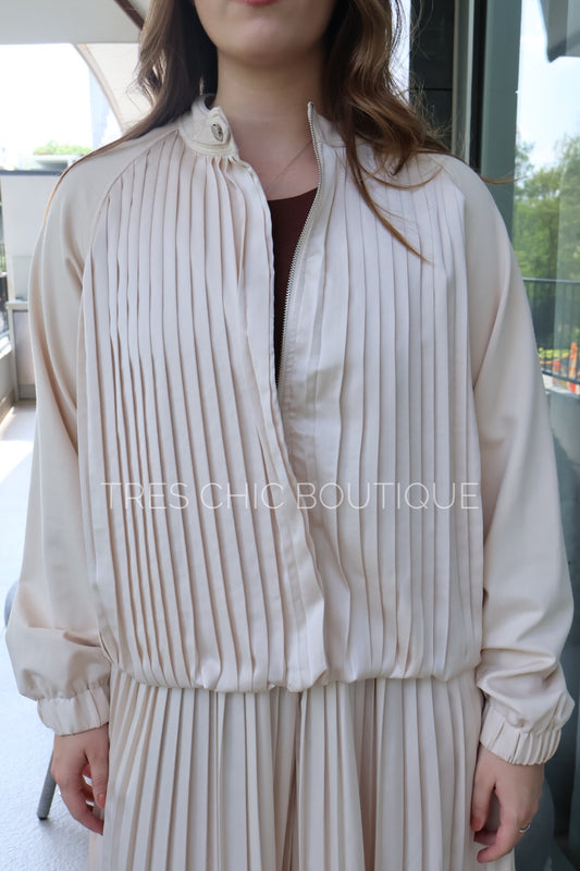 CHAMARRA TABLEADA BEIGE BRILLOSA