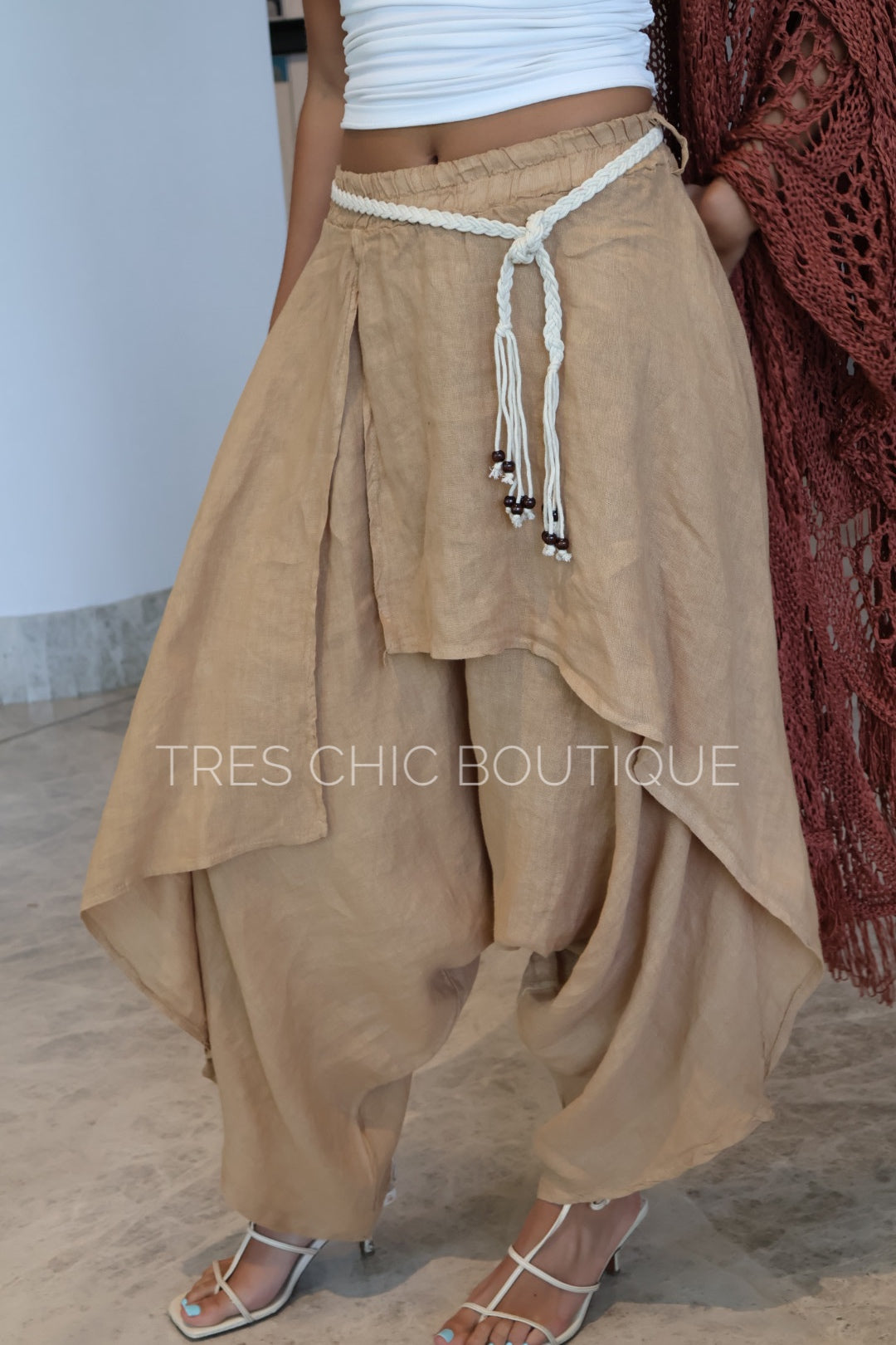 PANTALÓN ASIMETRICO CAMEL CINTO