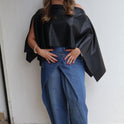 BLUSA PONCHO DESIGUAL VENETA NEGRO