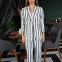CONJUNTO LINEAS GRIS BLACO