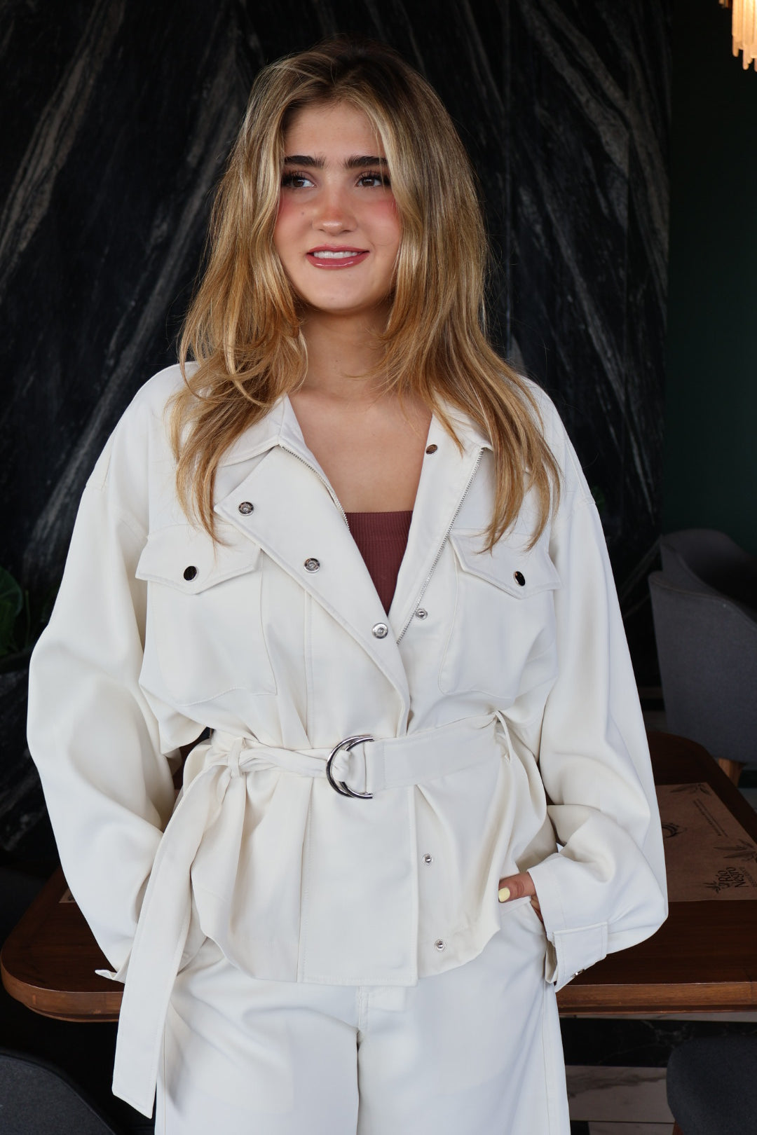 CONJUNTO CHAQUETA CINTO PANTALÓN