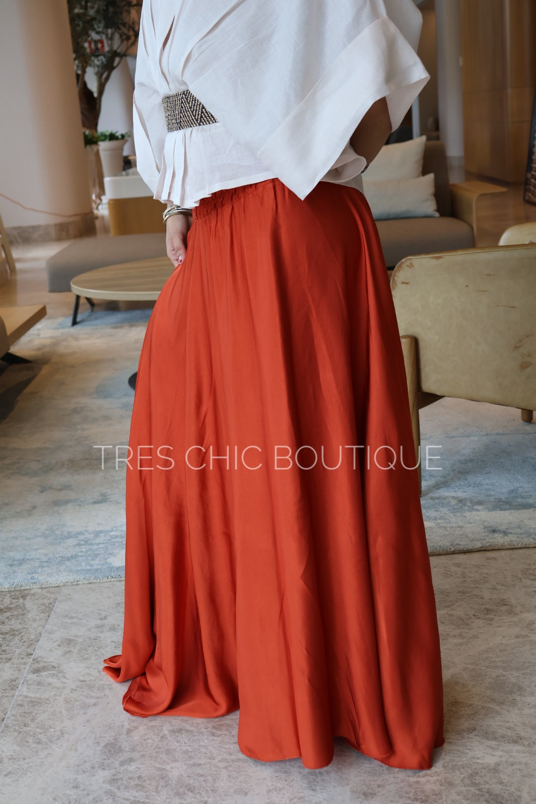 FALDA SATIN TEJA RASO