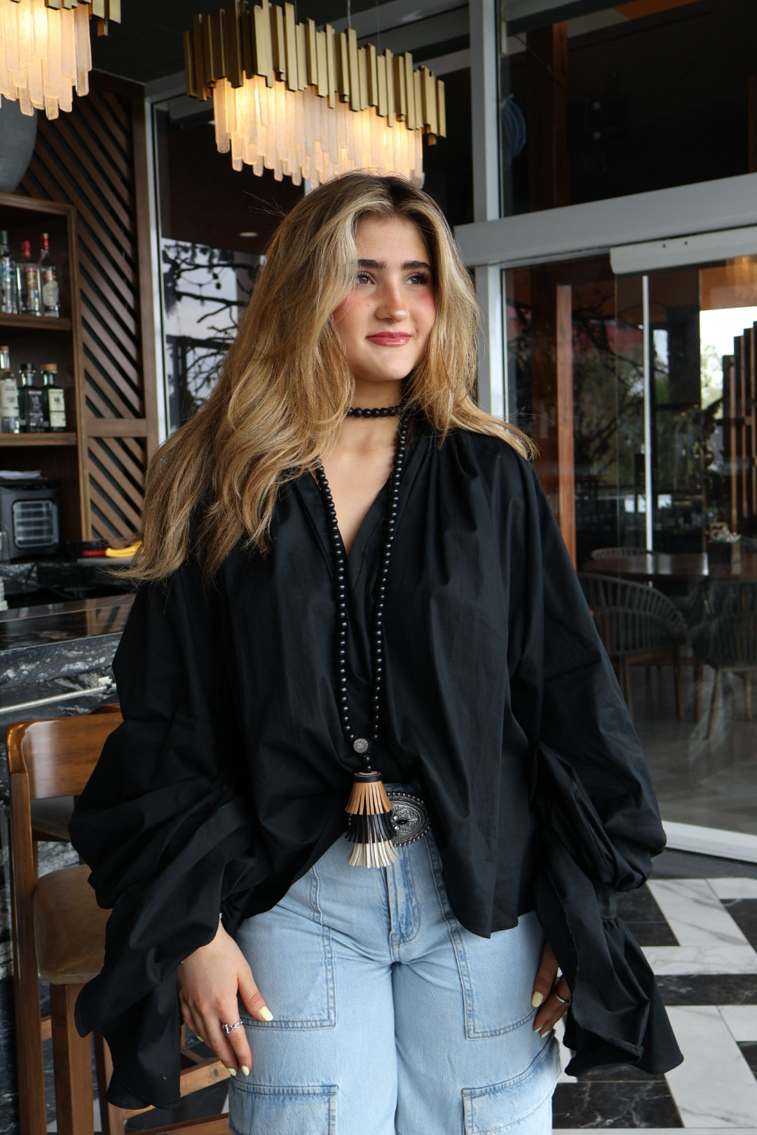 CAMISA MANGA VOLADA NEGRA