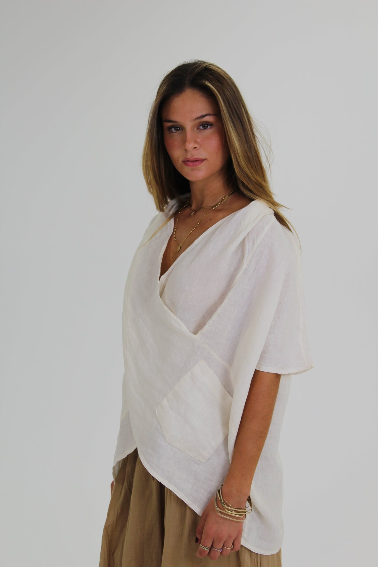 BLUSA CUELLO CRUZADO crema