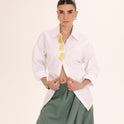 CAMISA DETALLE DORADO blanca