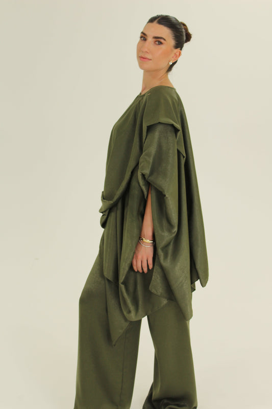 CONJUNTO DISEÑADORA SATIN verde