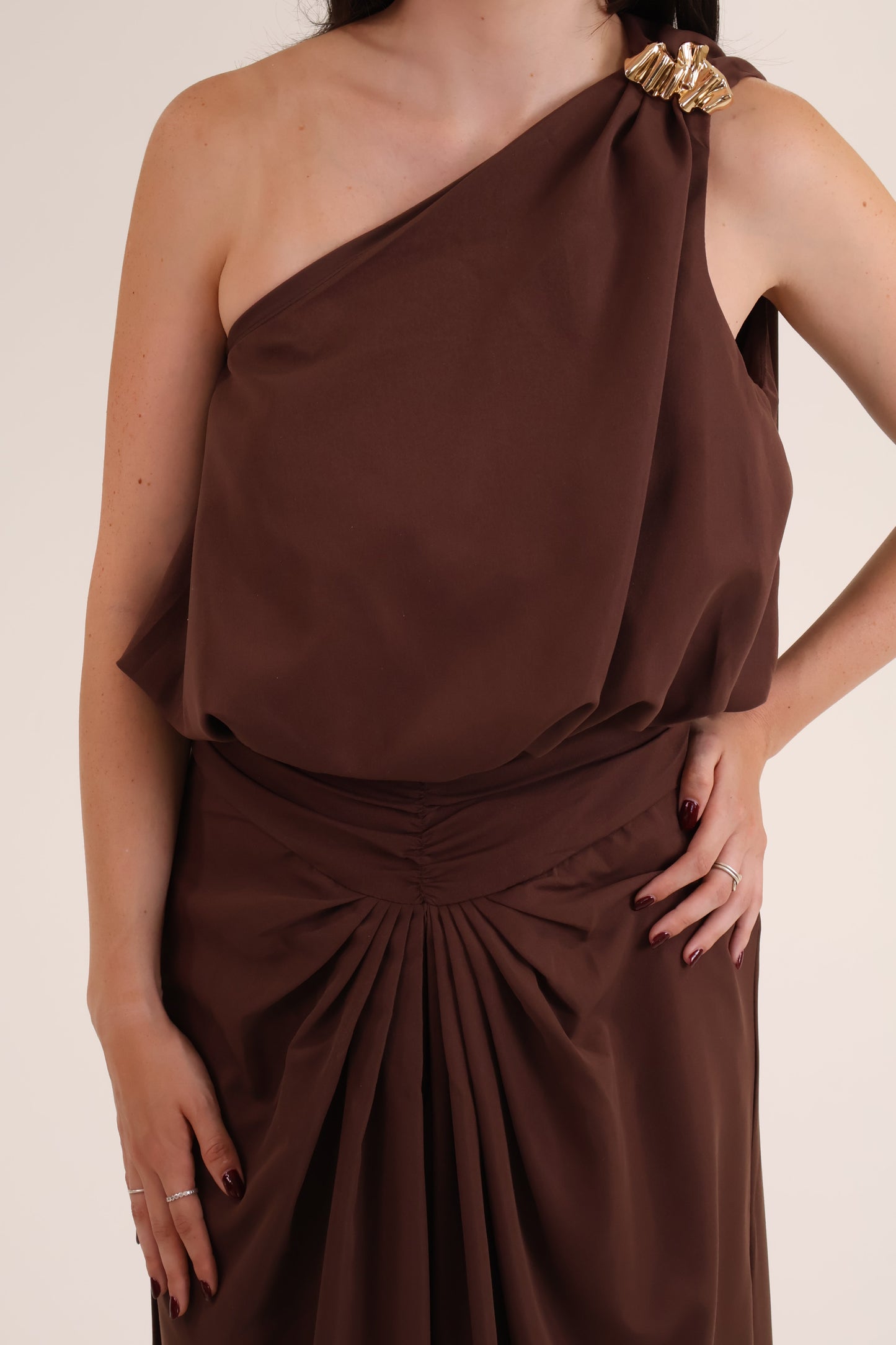 CONJUNTO FALDA TOP BROCHE cafe