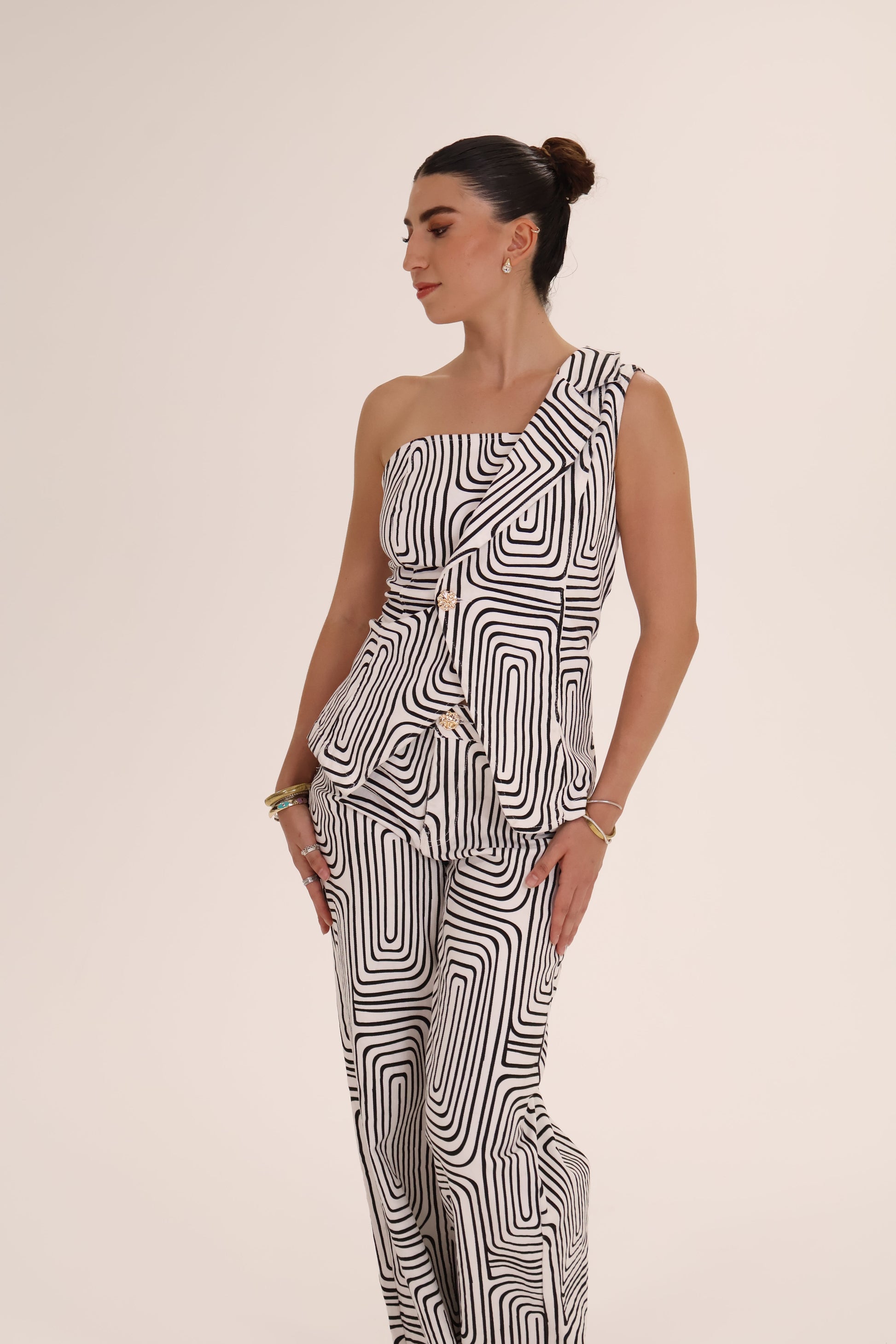 CONJUNTO ZIGZAG blanco-con-negro