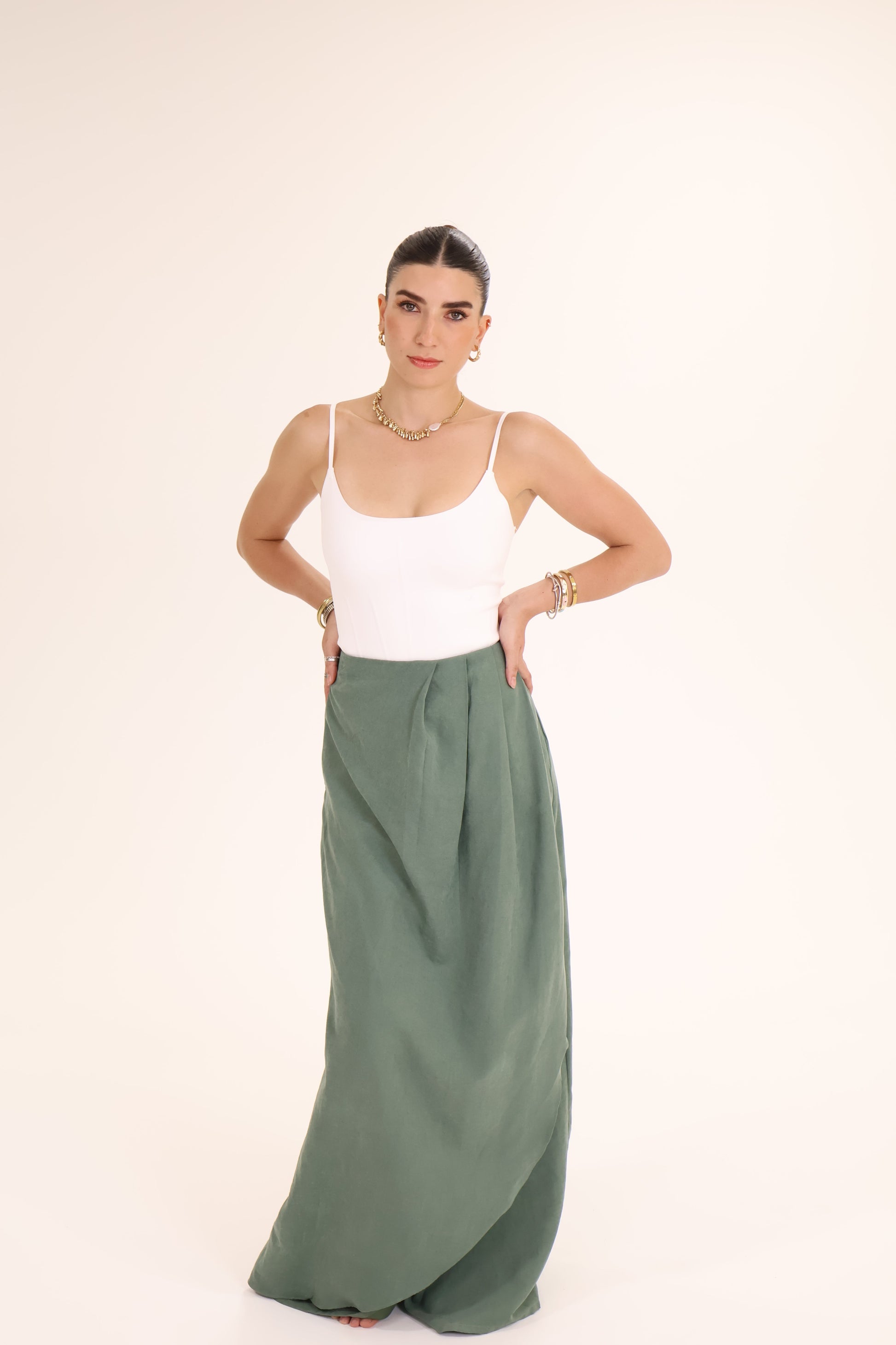 PANTALON HOJA verde