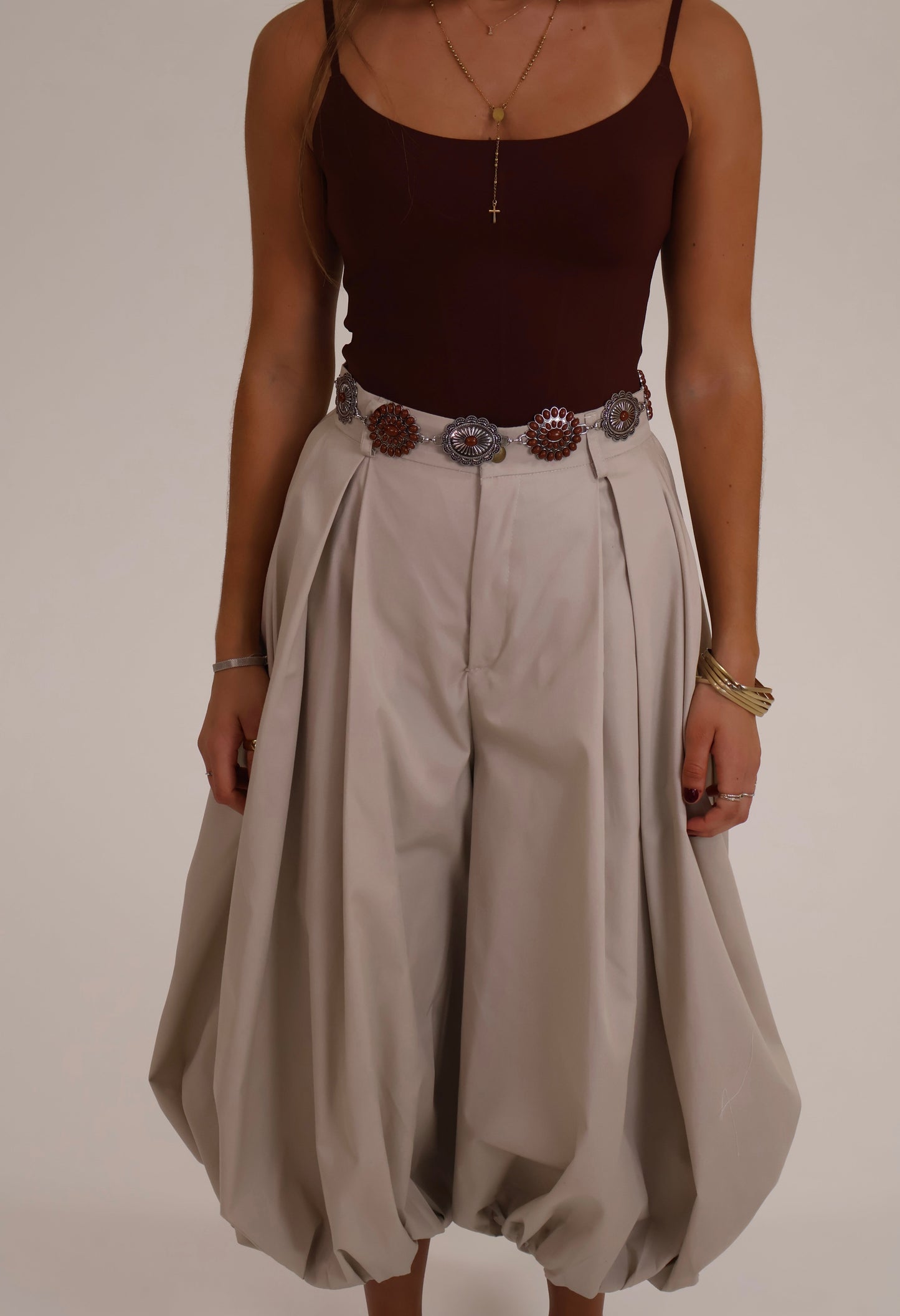 PANTALON ULTRA GLOBO gris