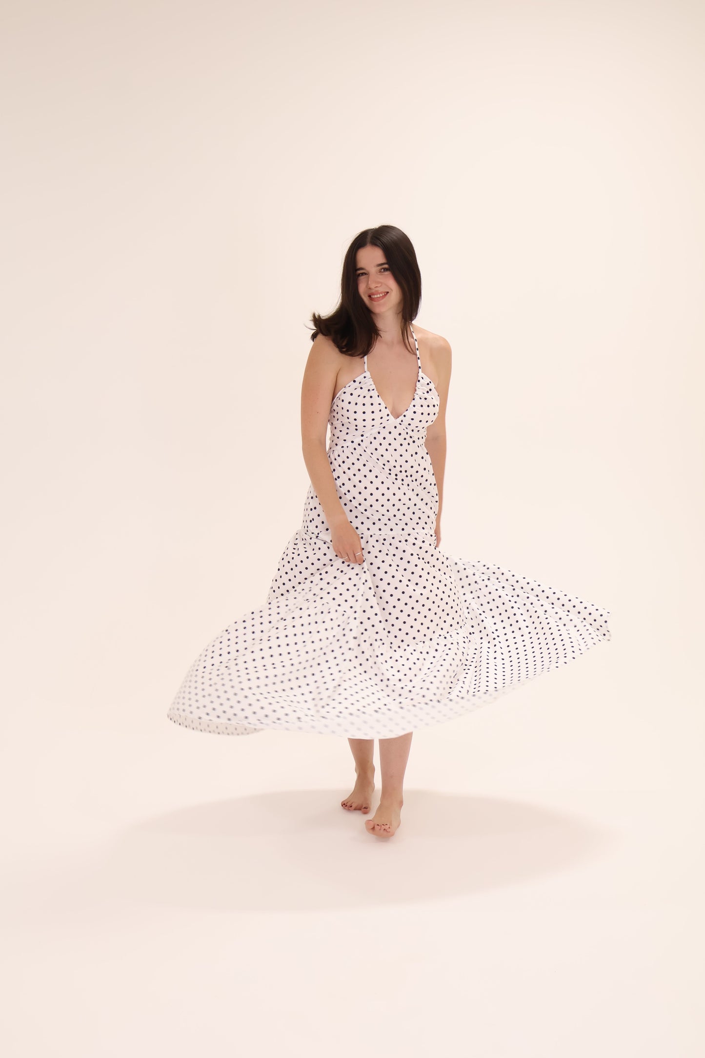 VESTIDO BOLAS blanco-con-negro
